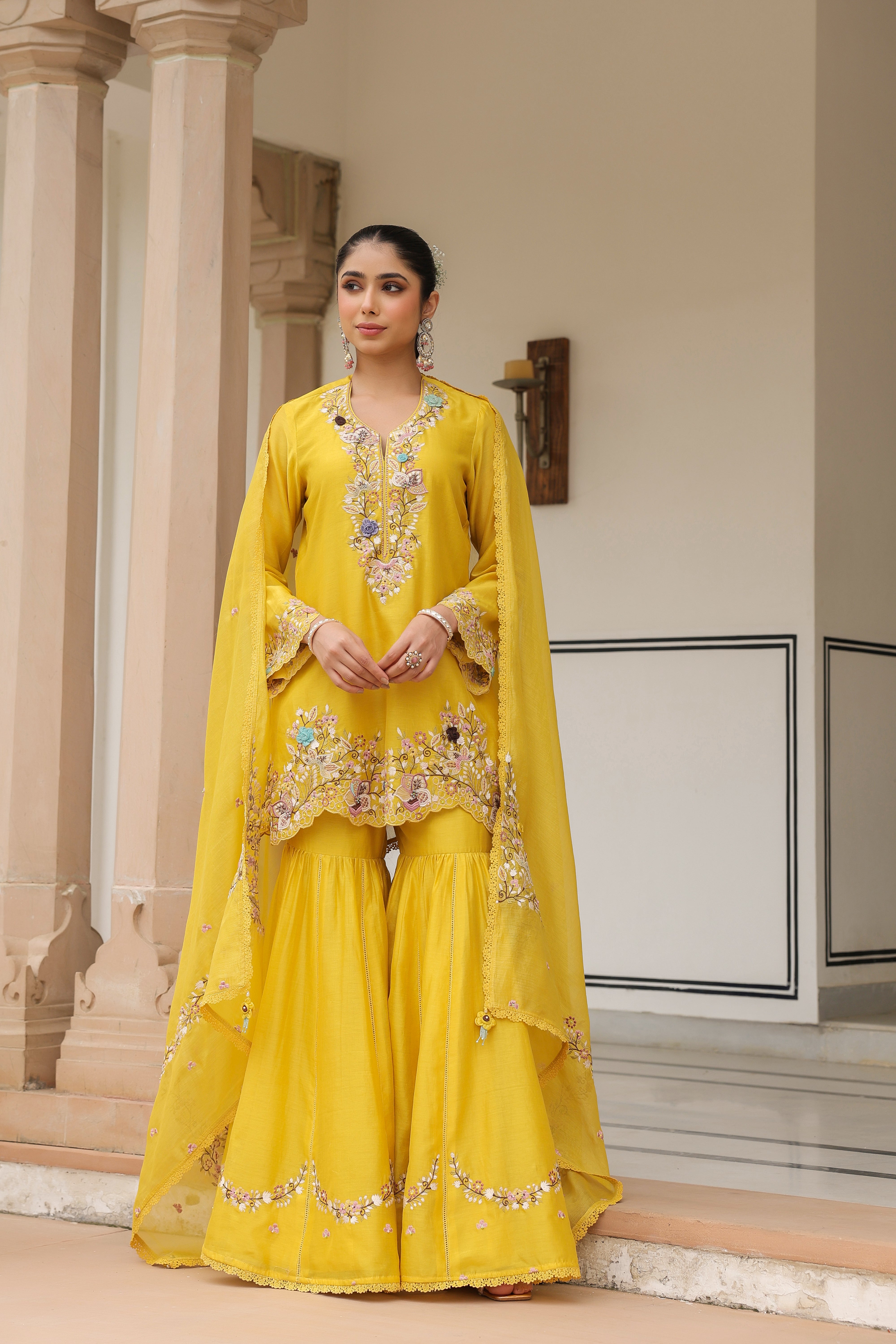 Yellow Scallop Hem Reet Gharara Set