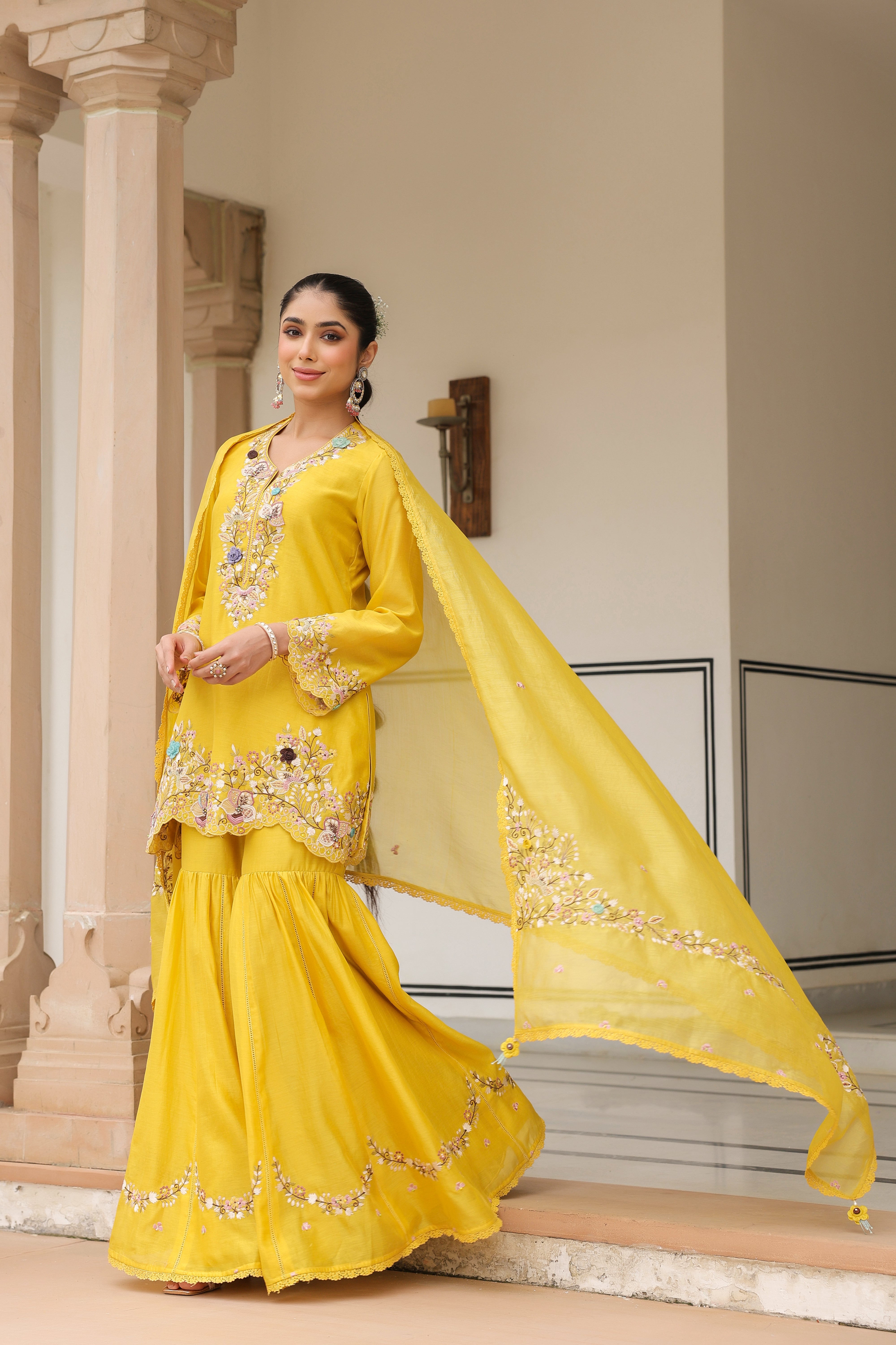 Yellow Scallop Hem Reet Gharara Set