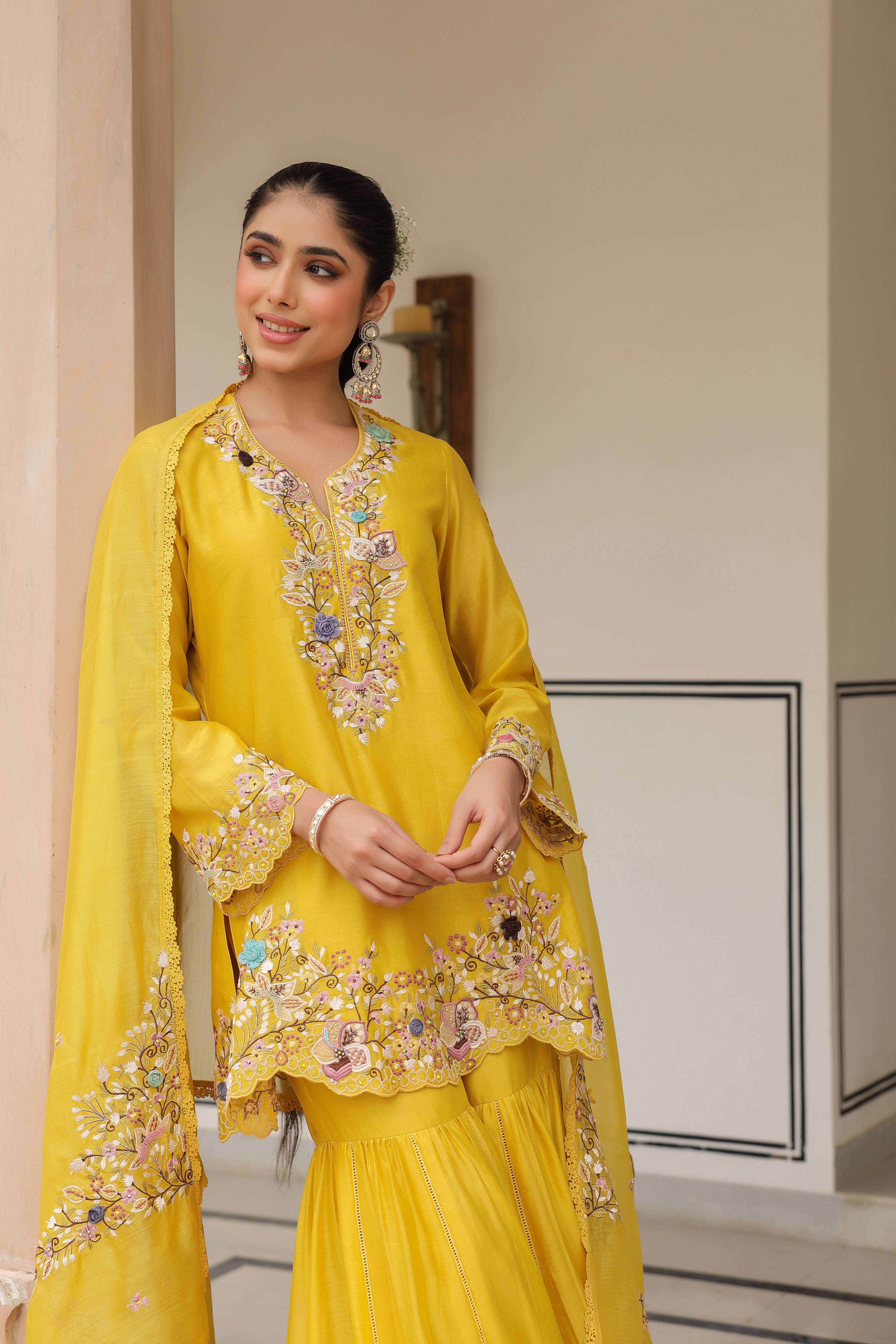 Yellow Scallop Hem Reet Gharara Set