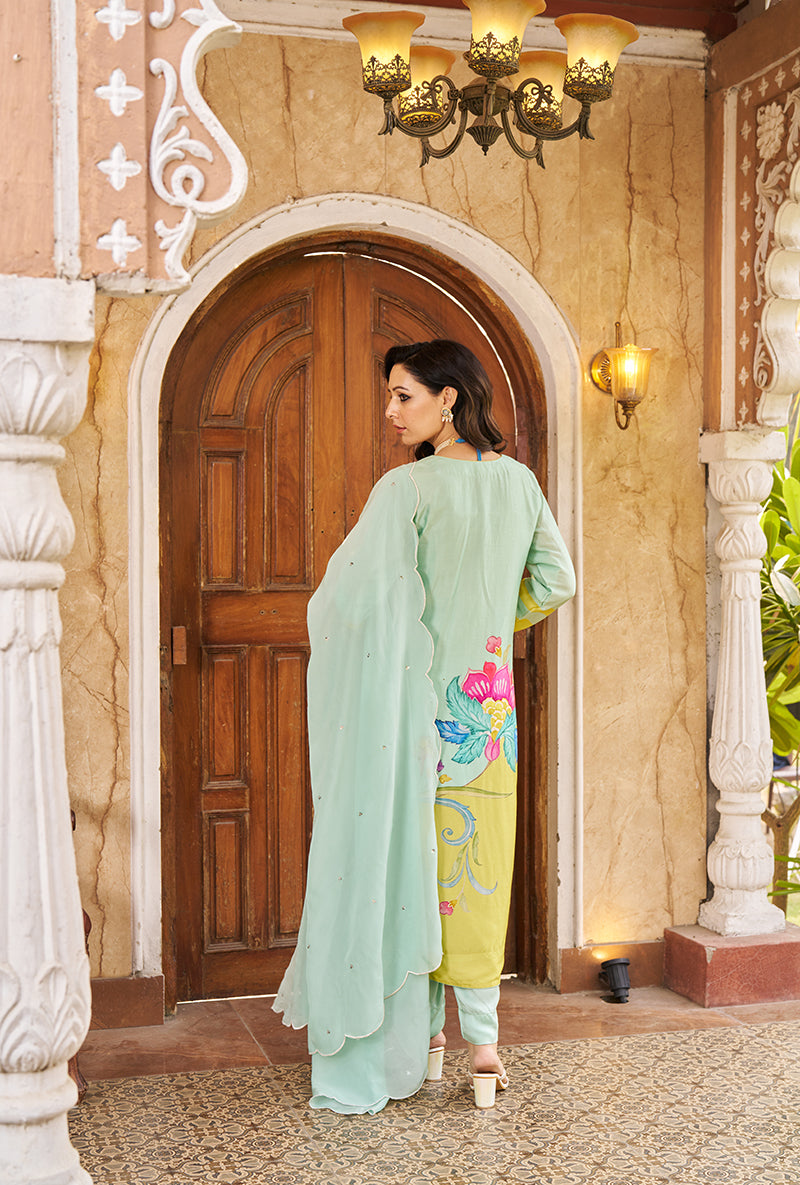 Aqua Printed Nayaab Roza Kurta Set