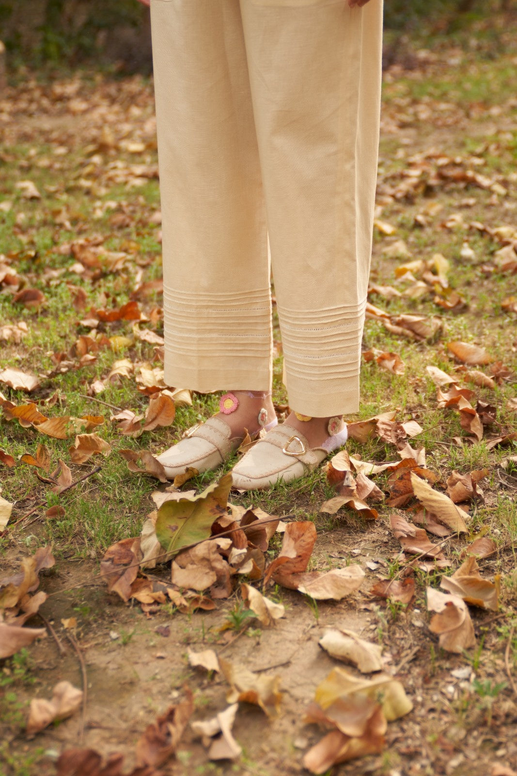 Beige White Gardenia Maple Embroidered Jacket