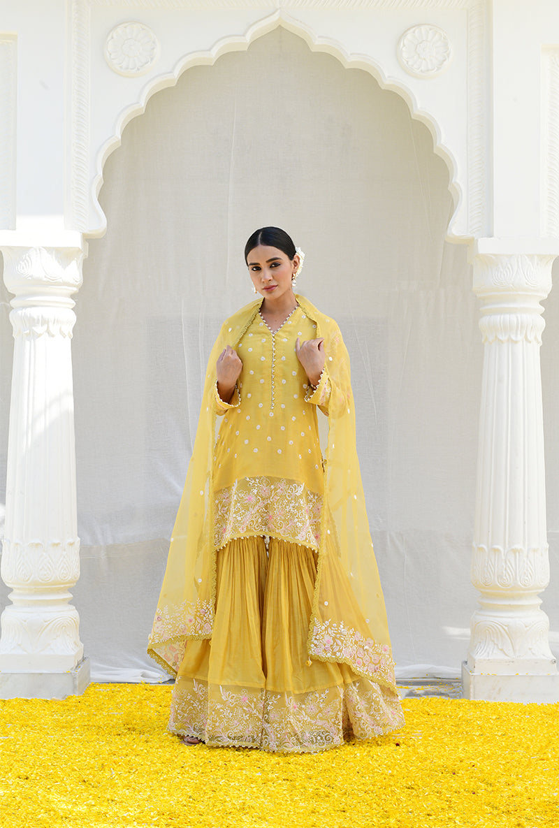 Yellow Heavy Izra Gharara Set