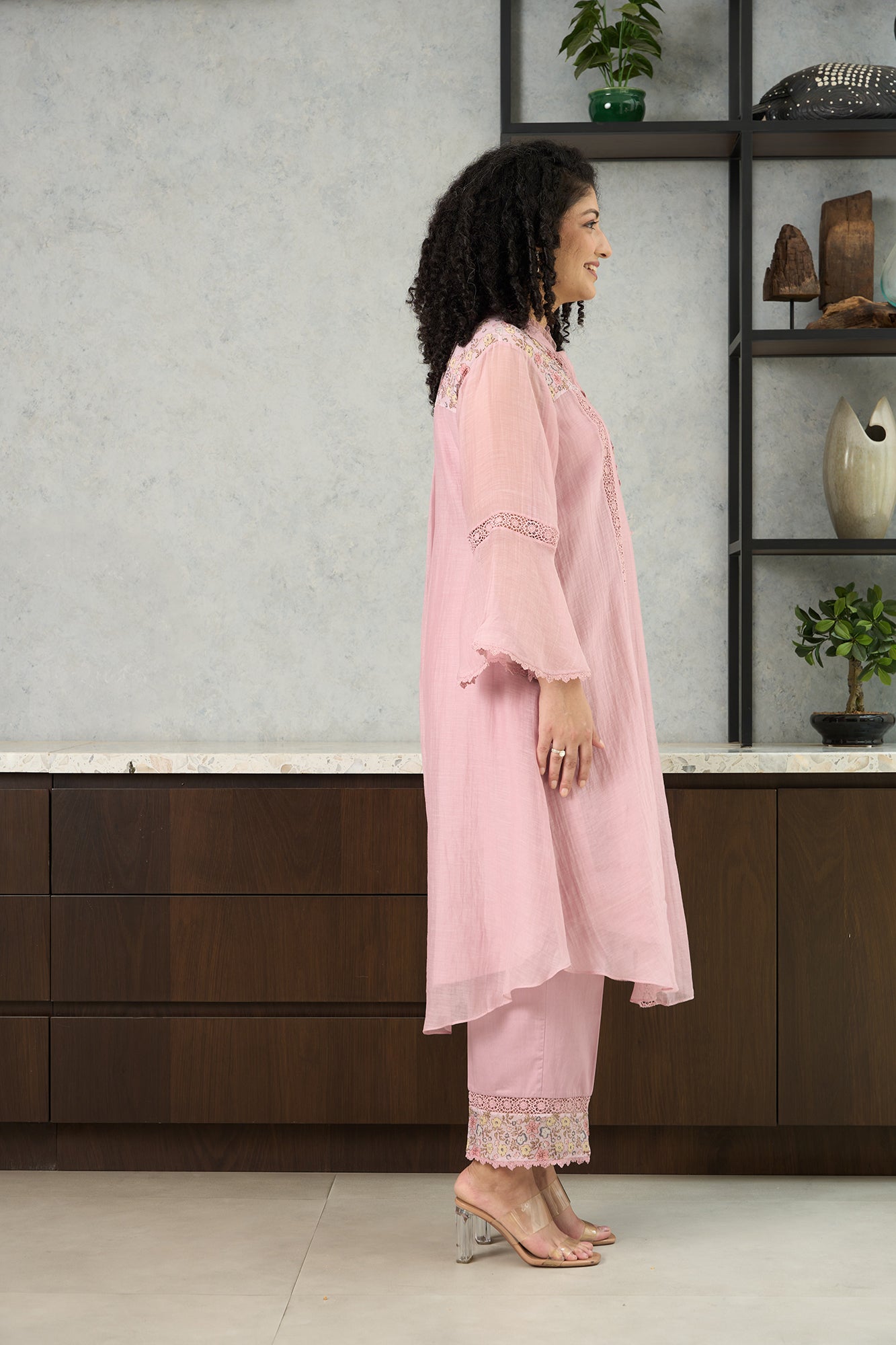 Pink Pero Chanderi Floral Shoulder Yoke Kiki Kurta Set