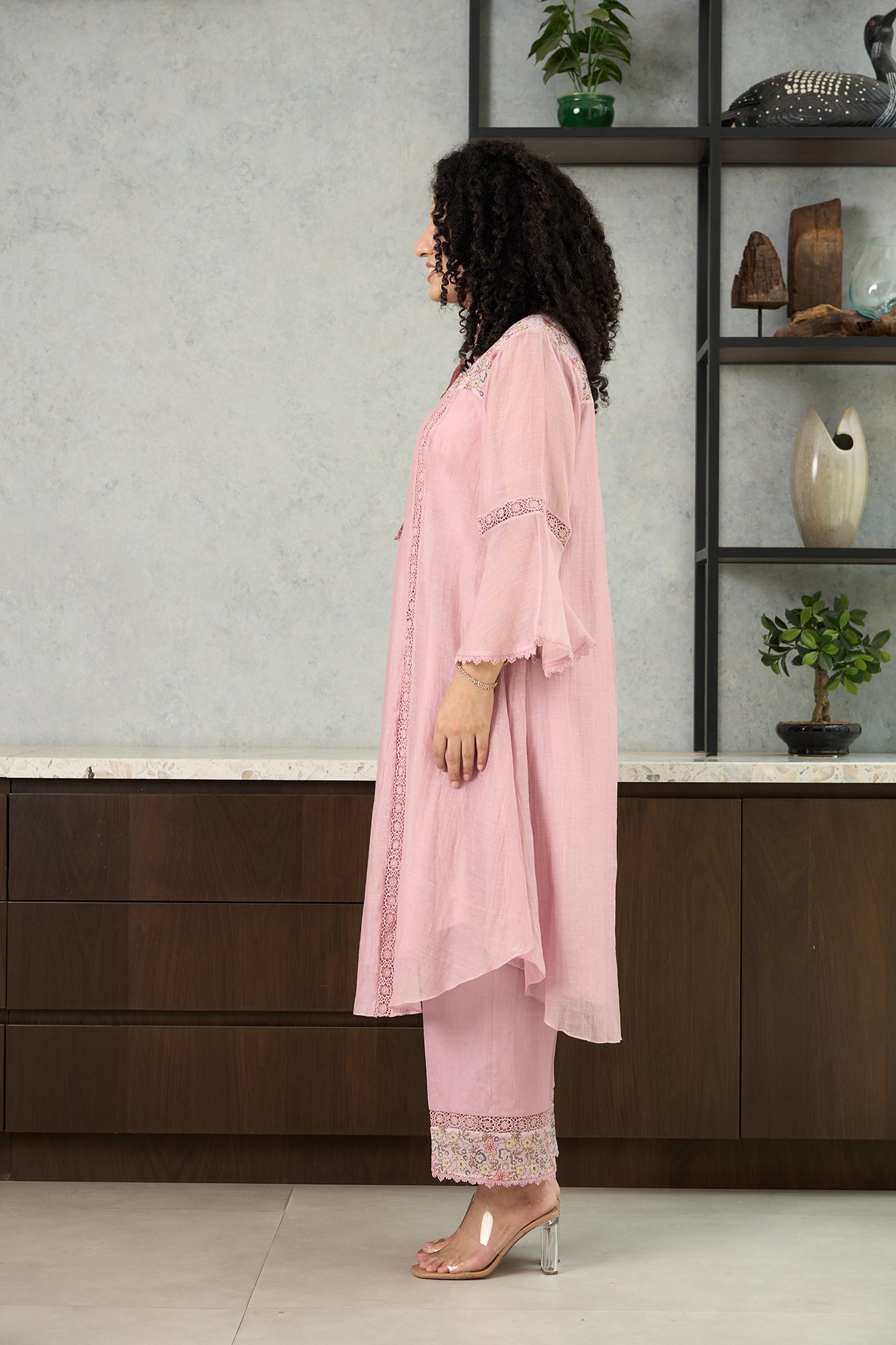 Pink Pero Chanderi Floral Shoulder Yoke Kiki Kurta Set