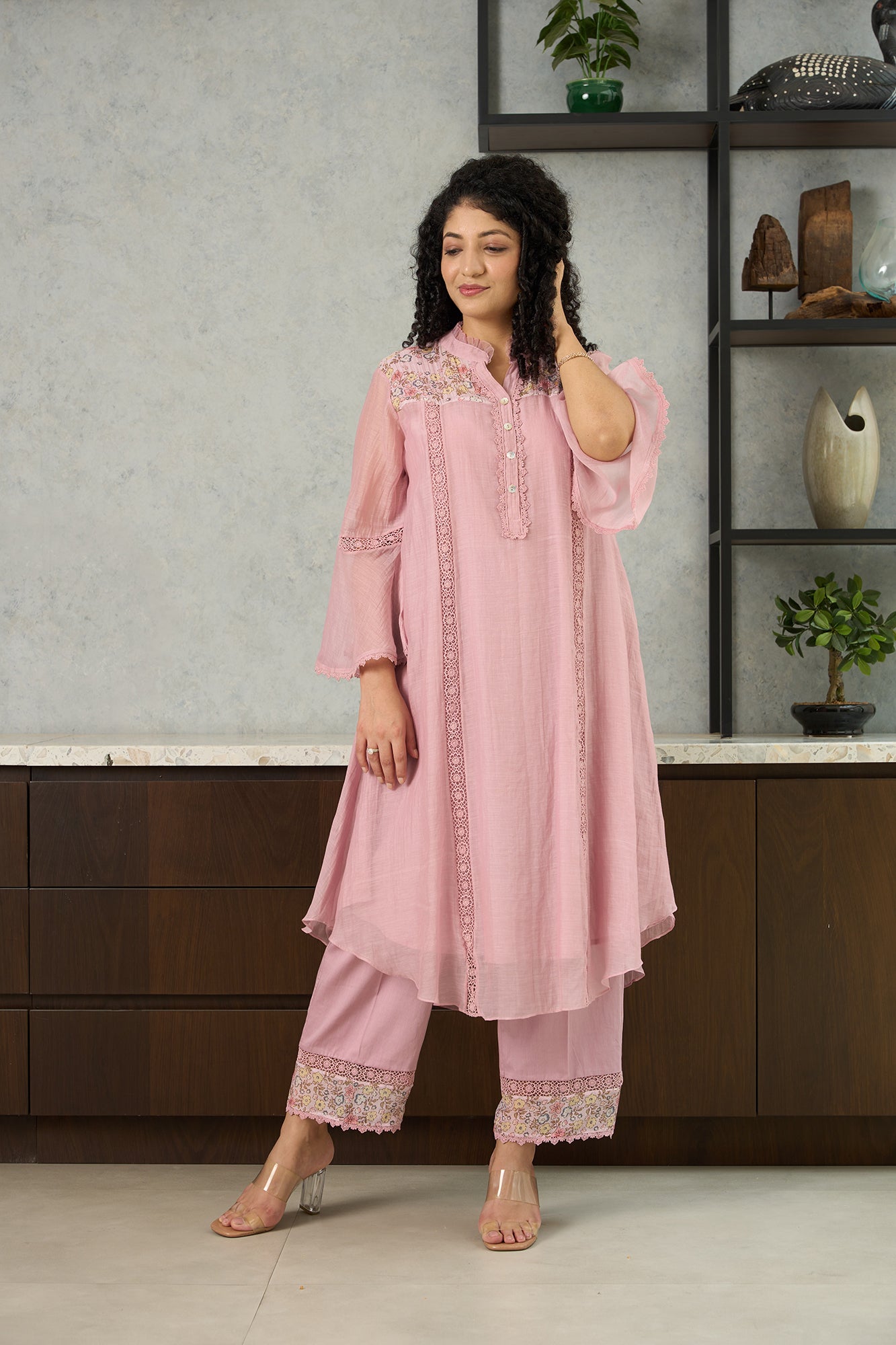 Pink Pero Chanderi Floral Shoulder Yoke Kiki Kurta Set