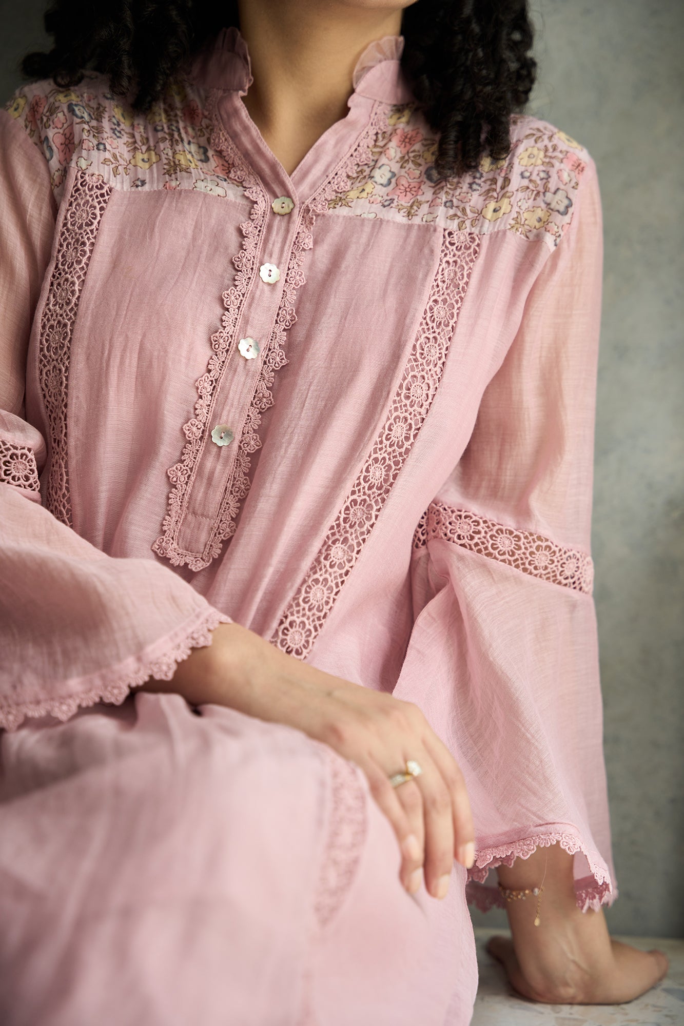 Pink Pero Chanderi Floral Shoulder Yoke Kiki Kurta Set