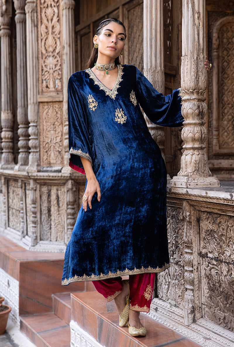 Blue Velvet V Neckline Kurta Set