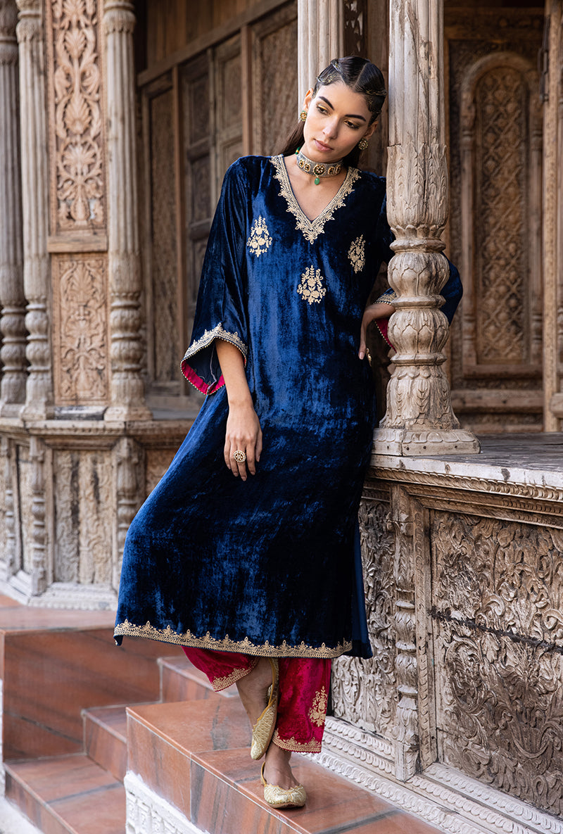 Blue Velvet V Neckline Kurta Set