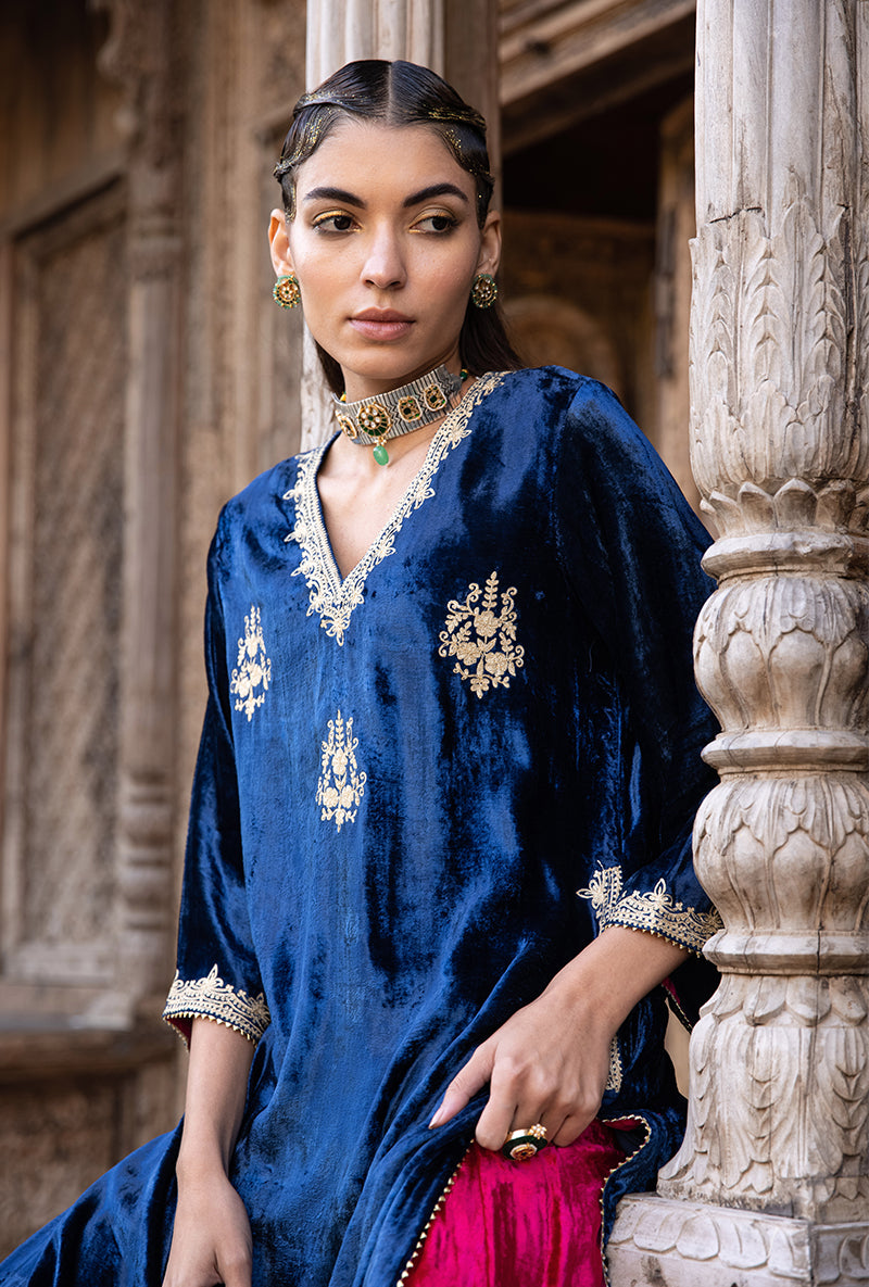 Blue Velvet V Neckline Kurta Set