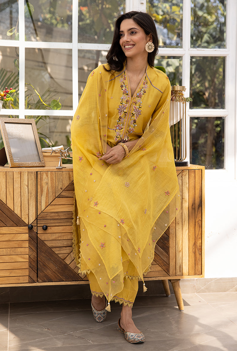 Yellow Floral Hoop Suhaani Kurta Set