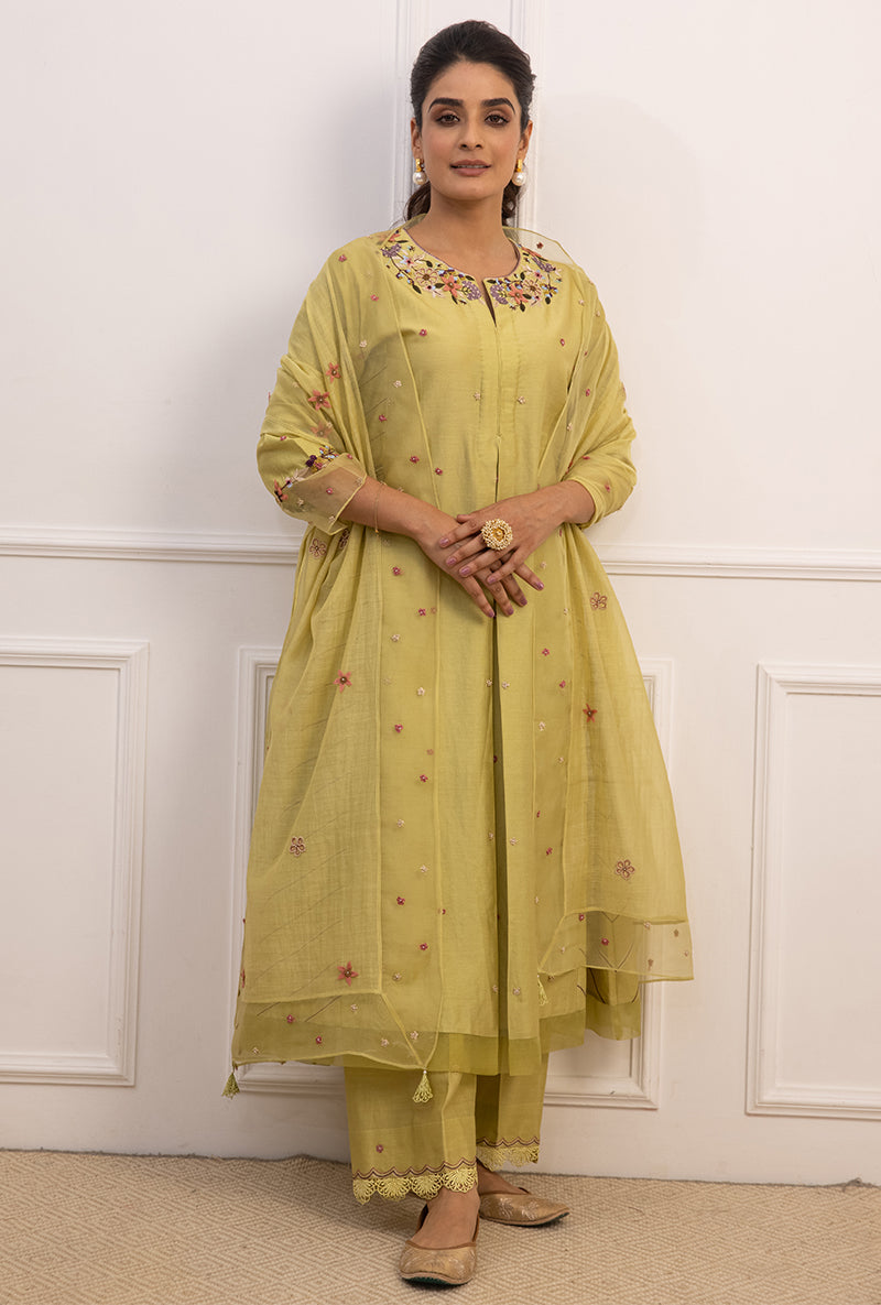 Green French Knot Side Stripe Suhaani Kurta Set