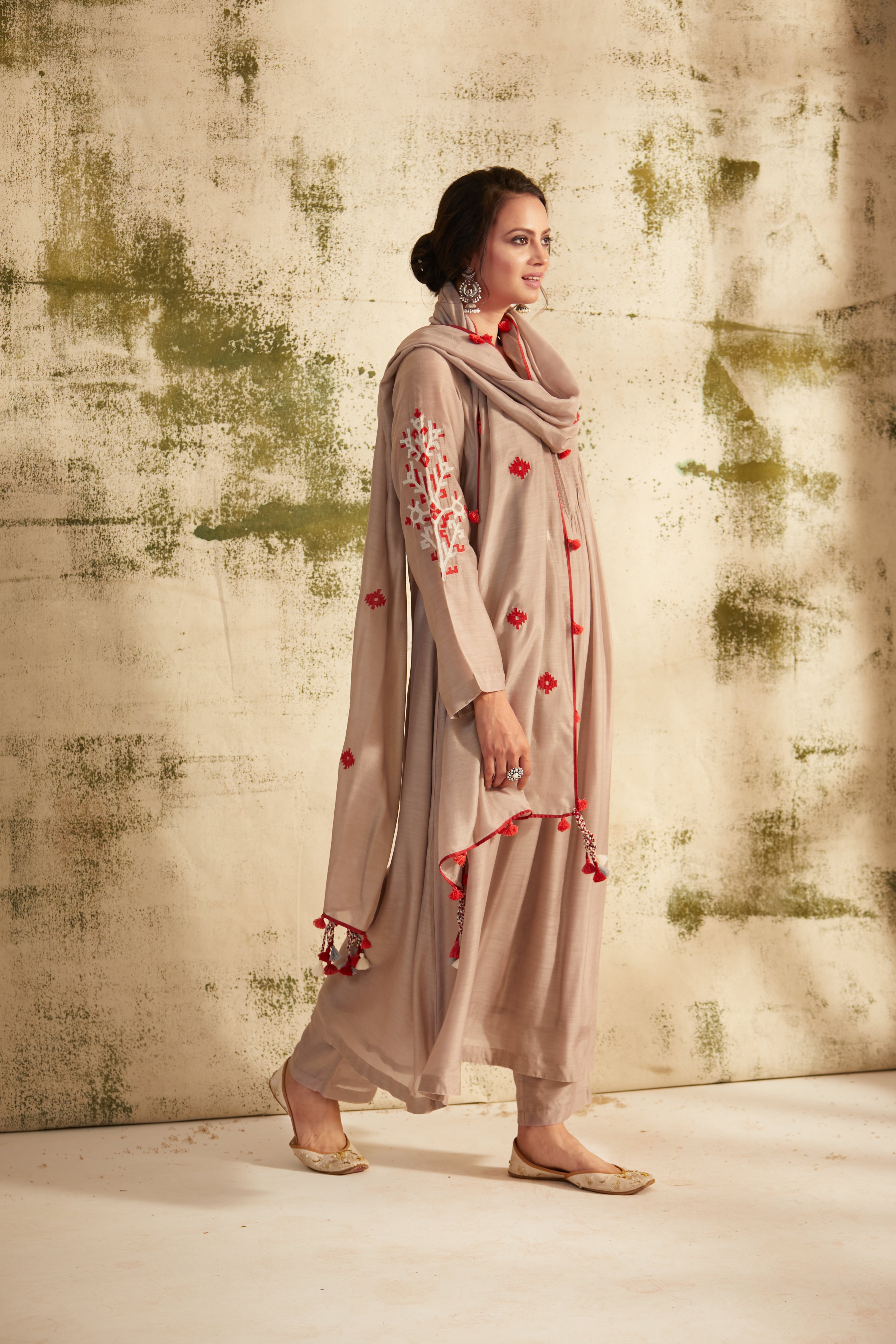 Grey Pintuck Inaya Kurta Set