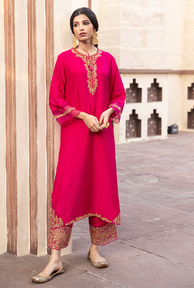 Sheena Sherwani In Rani Pink Leaf Jaal Farshi Ulfat Kurta Set