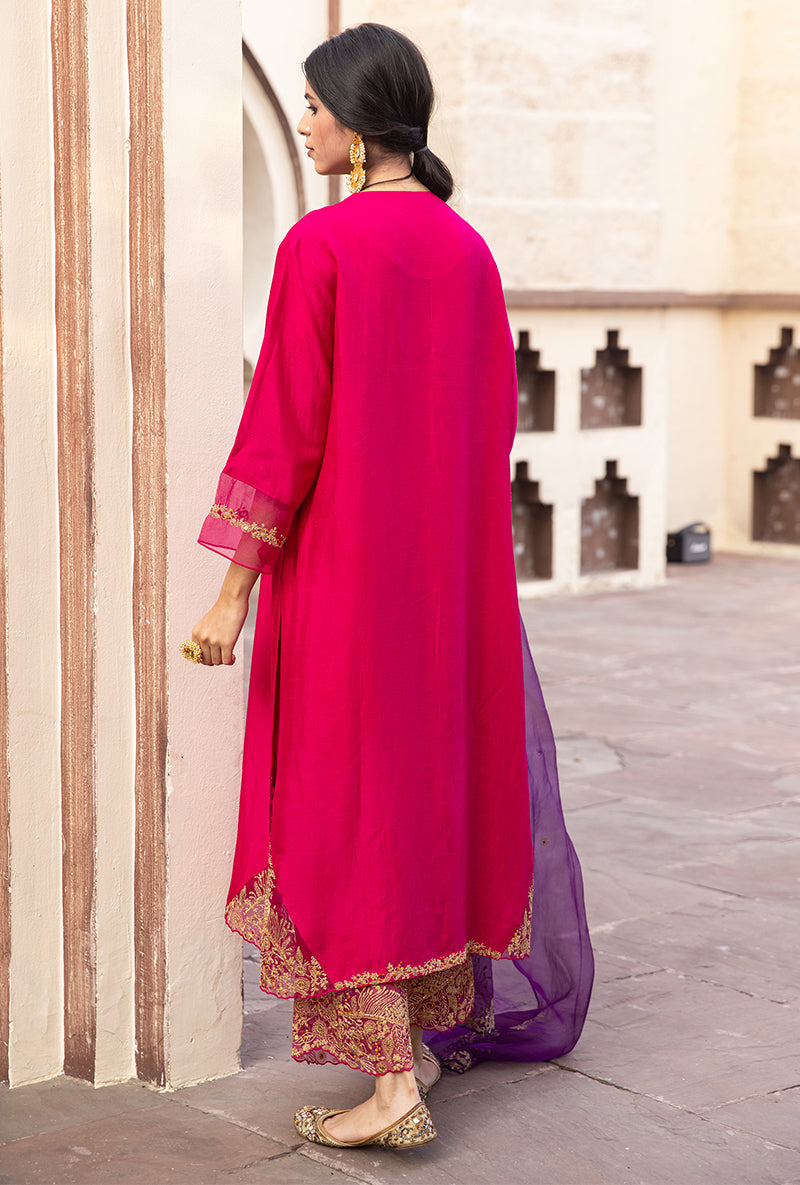 Sheena Sherwani In Rani Pink Leaf Jaal Farshi Ulfat Kurta Set