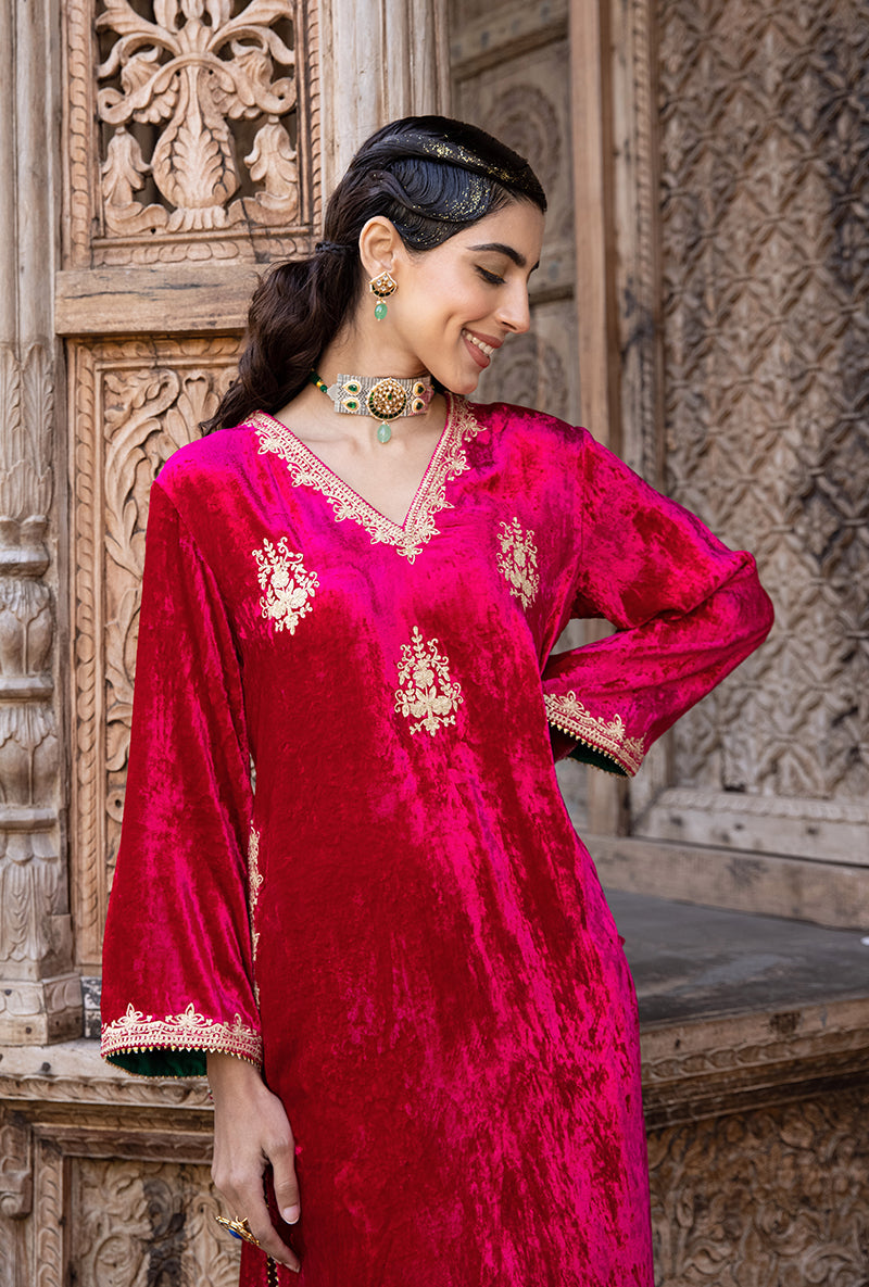 Rani Pink Velvet V Neckline Kurta Set