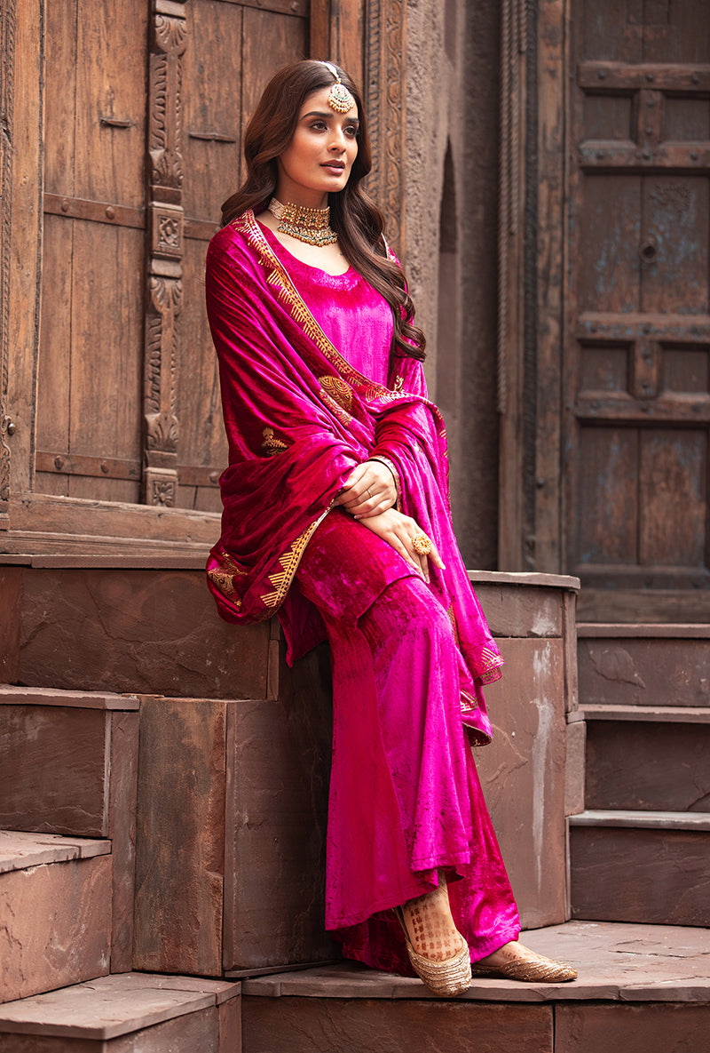 Rani Ruhaani Sharara Set