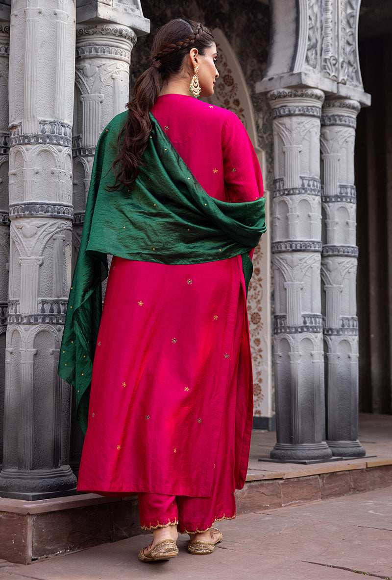 Rani Pink Floral Zardozi Ulfat Kurta Set