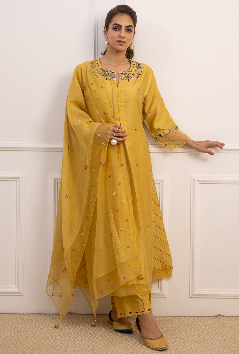 Yellow French Knot Side Stripe Suhaani Kurta Set