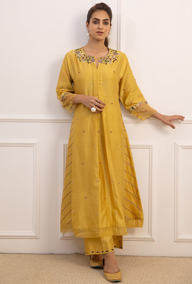 Yellow French Knot Side Stripe Suhaani Kurta Set
