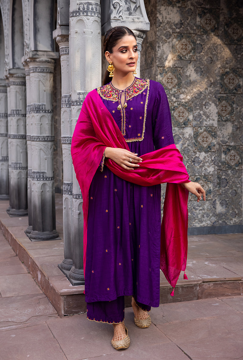 Purple Floral Zardozi Ulfat Kurta Set
