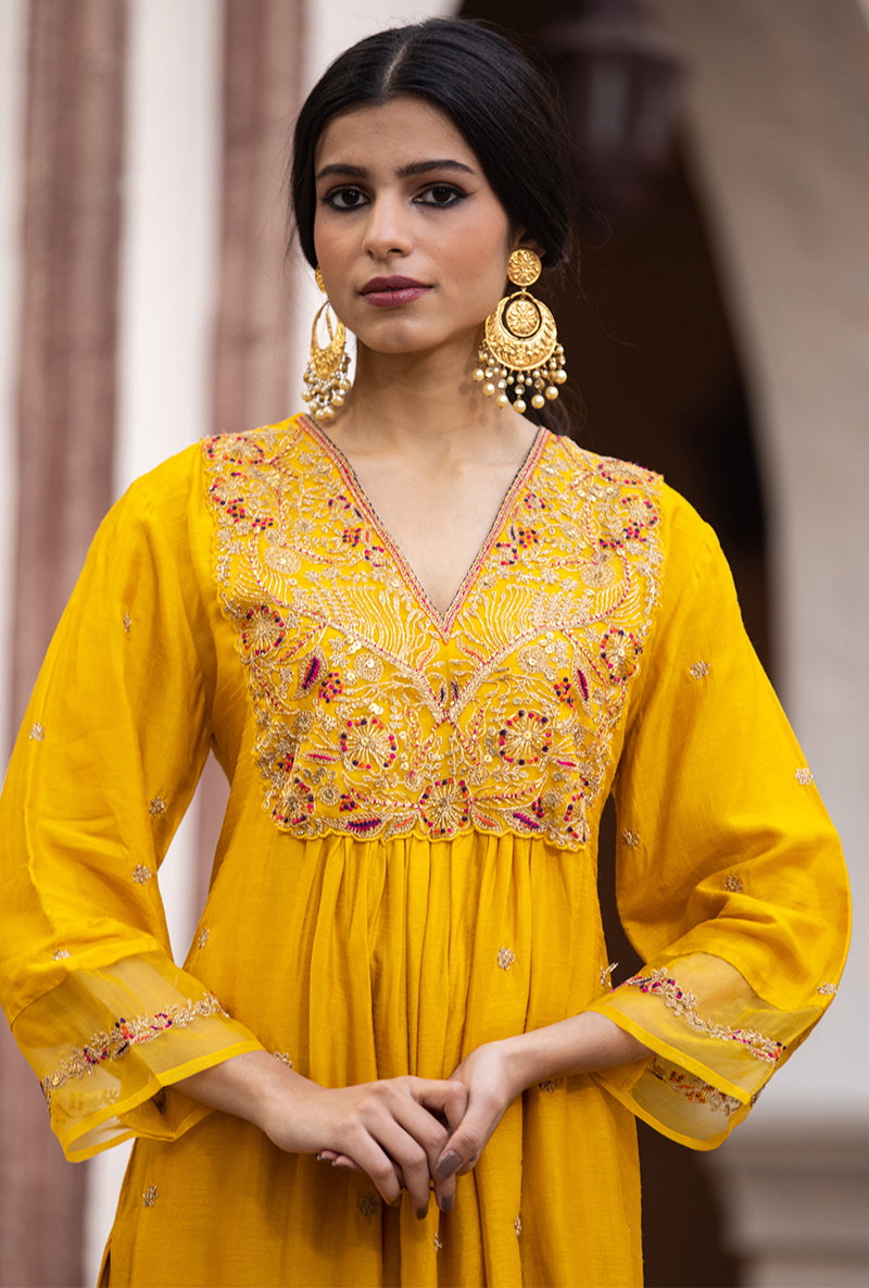 Mustard Leaf Jaal Ulfat Kurta Set