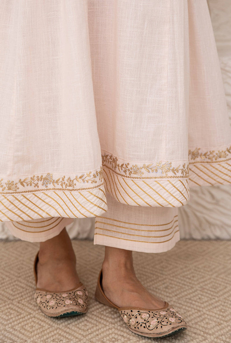 Powder Pink Bhopali Tahira Kurta Set