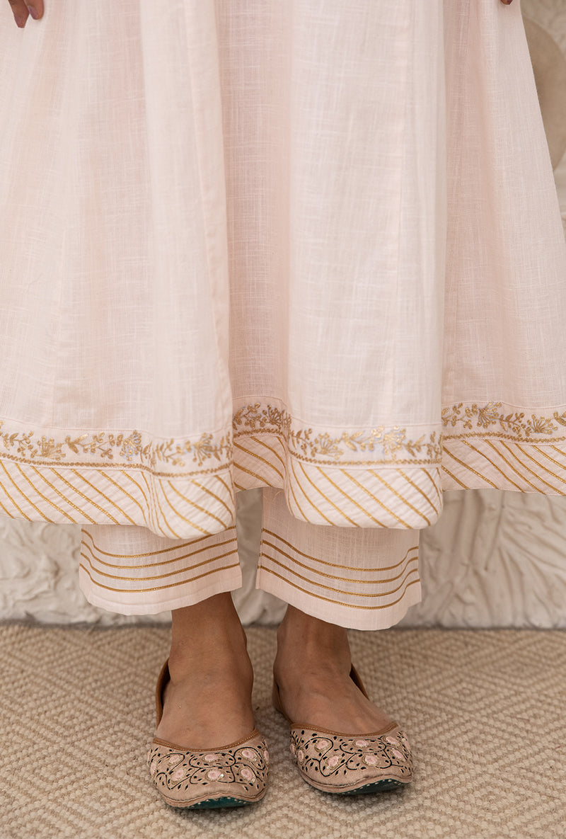 Powder Pink Bhopali Tahira Kurta Set