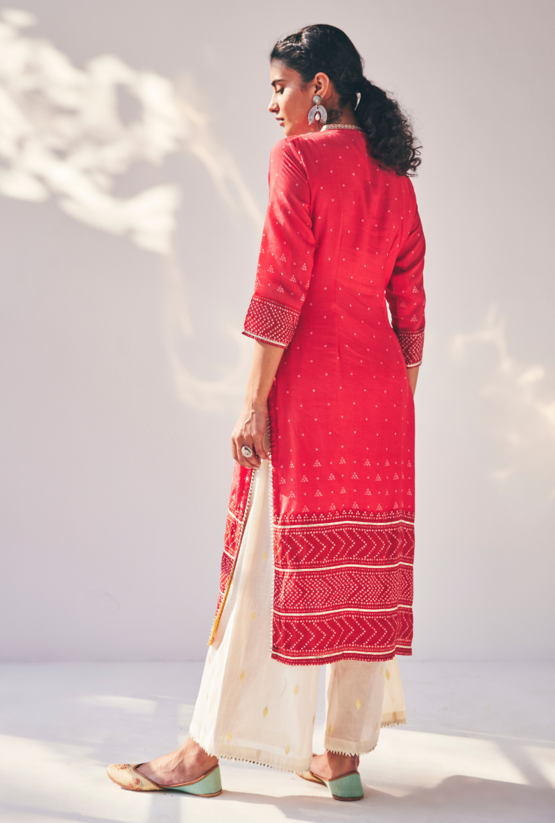 Pink Fiza Yolk Kurta Set