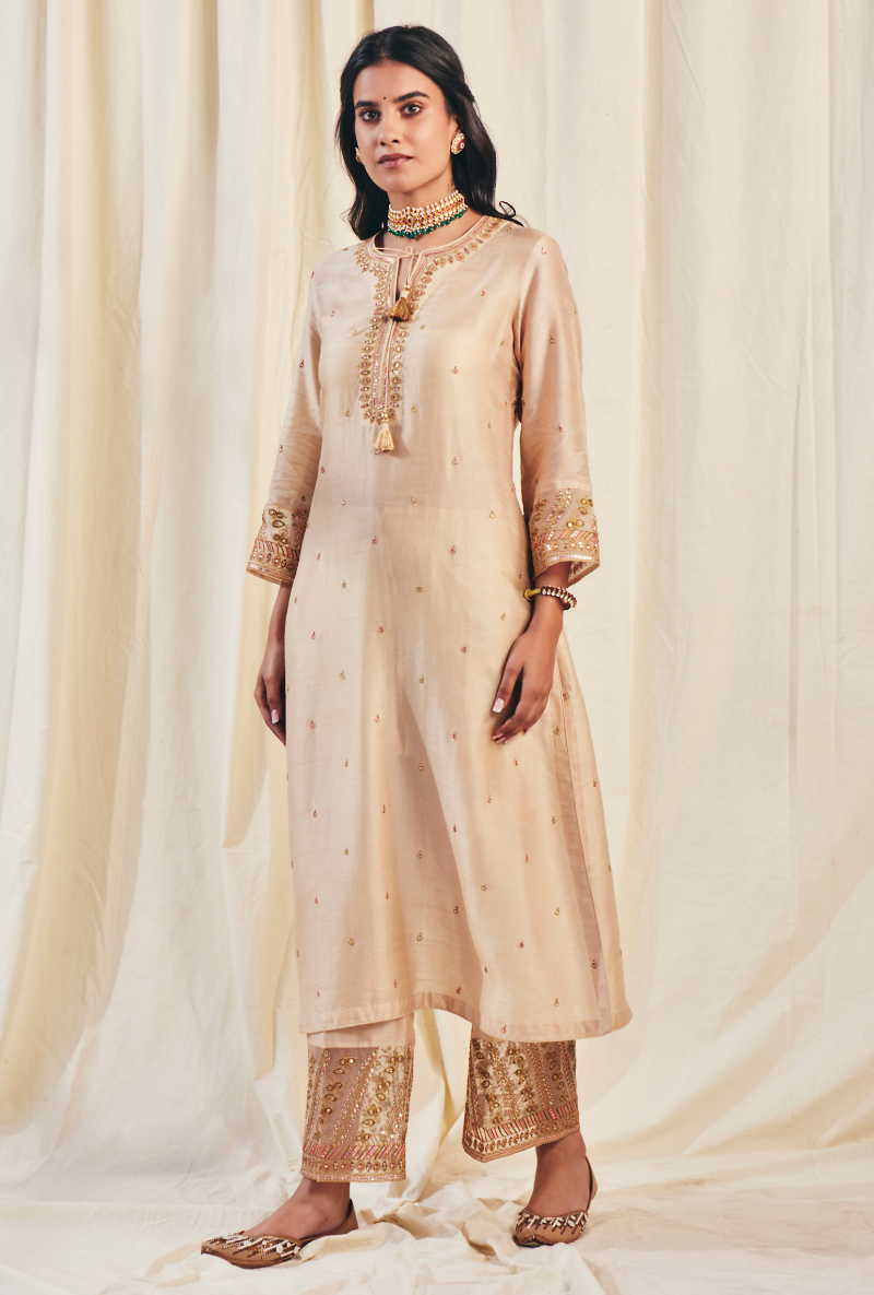 Beige Noor Farshi Meera Kurta