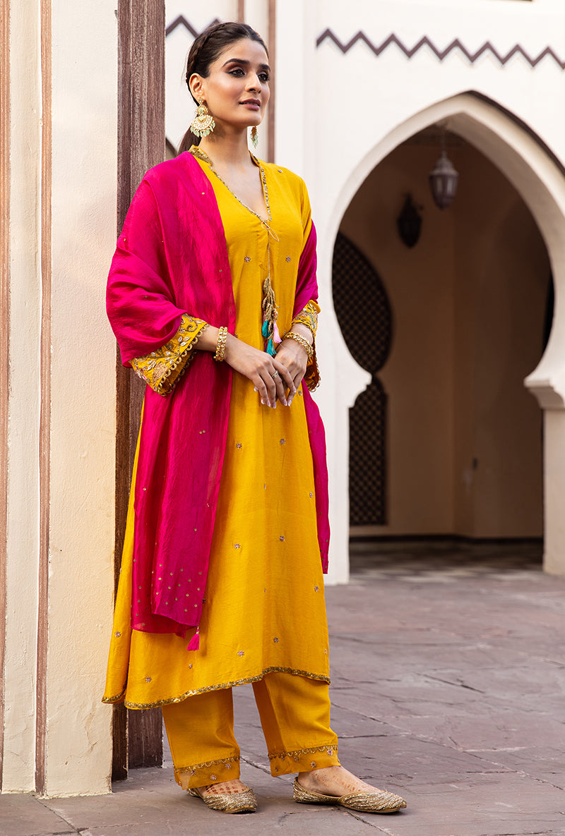 Mustard Mughal Jaal Heavy Sleeve Ulfat Kurta Set