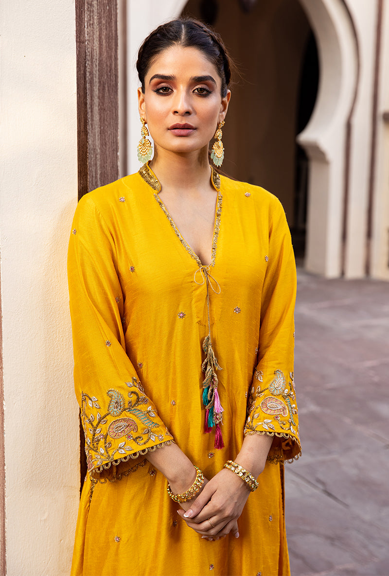 Mustard Mughal Jaal Heavy Sleeve Ulfat Kurta Set