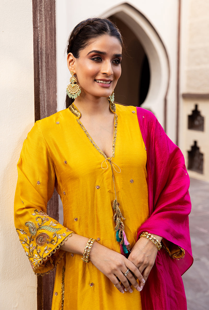 Mustard Mughal Jaal Heavy Sleeve Ulfat Kurta Set