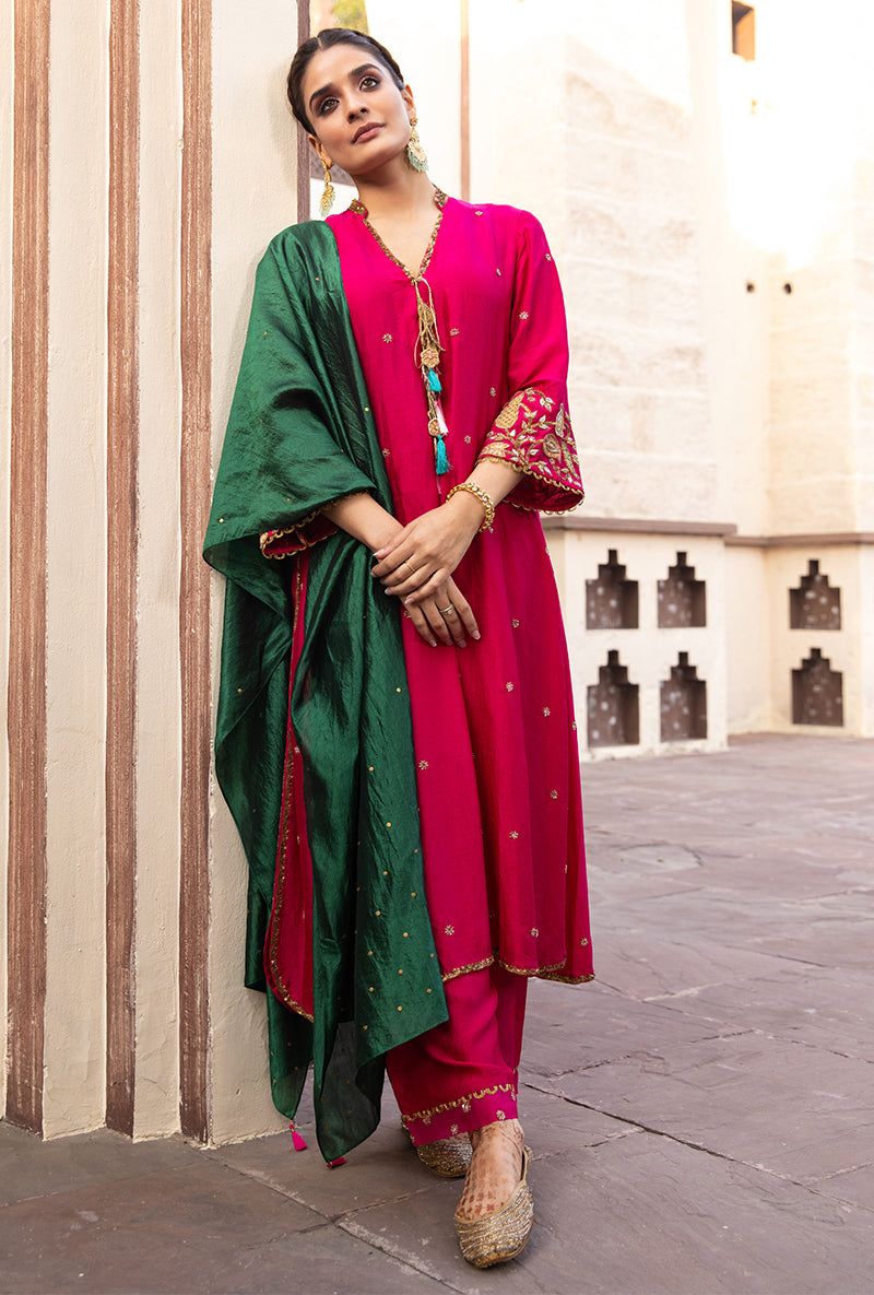 Rani Pink Mughal Jaal Heavy Sleeve Ulfat Kurta Set