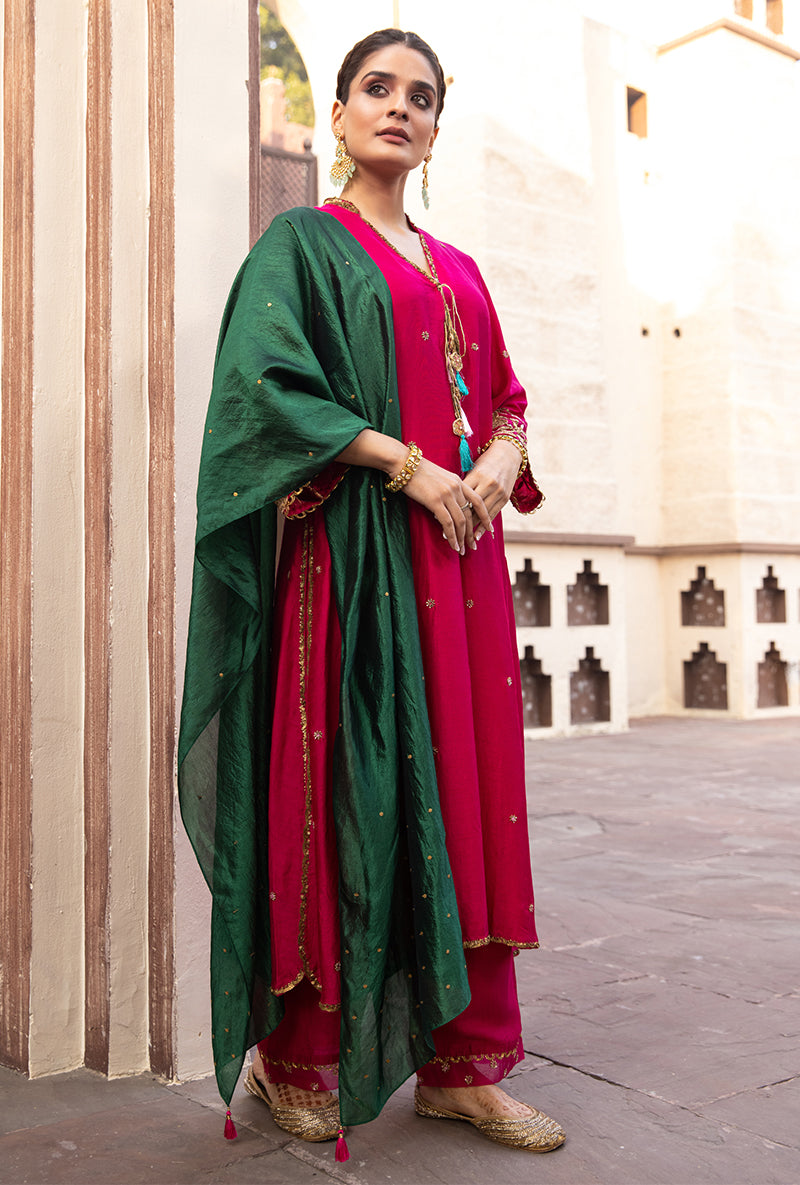 Rani Pink Mughal Jaal Heavy Sleeve Ulfat Kurta Set