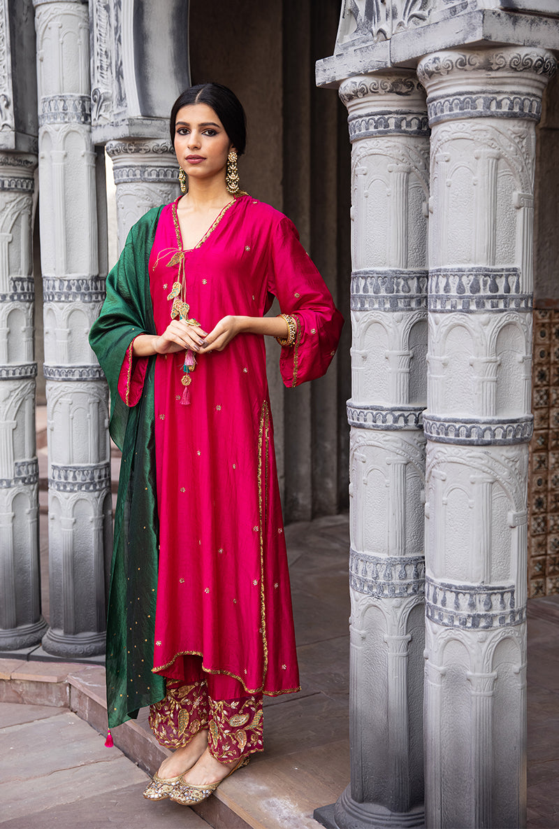 Rani Pink Mughal Jaal Heavy Palazzo Ulfat Kurta Set