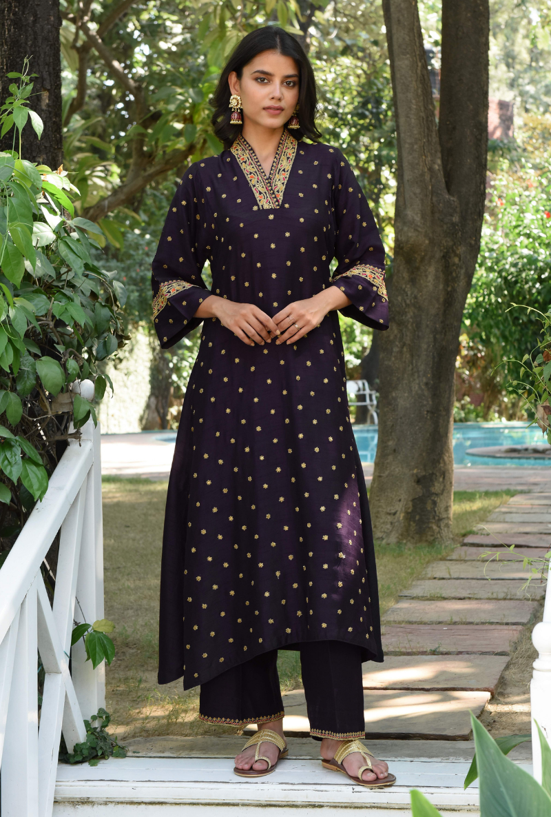 Purple Resham V Neck Kurta Set