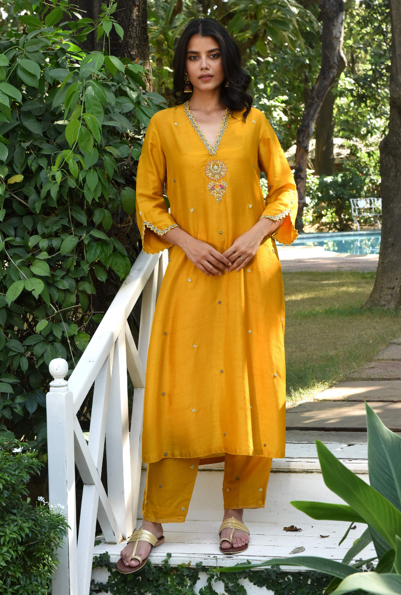 Yellow Chaand Motif Kurta Set