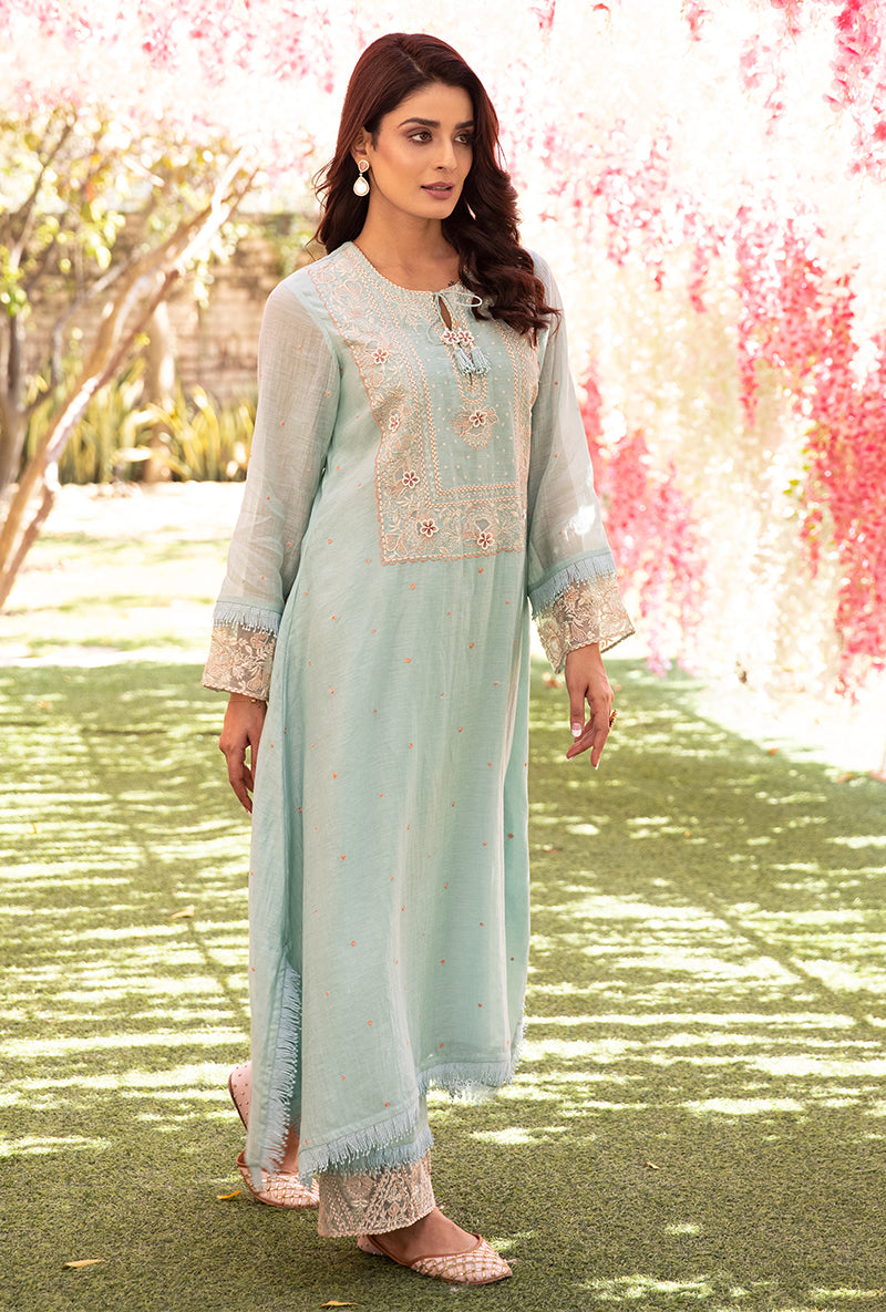 Blue Thread Jaal Square Neck Aafreen Kurta Set