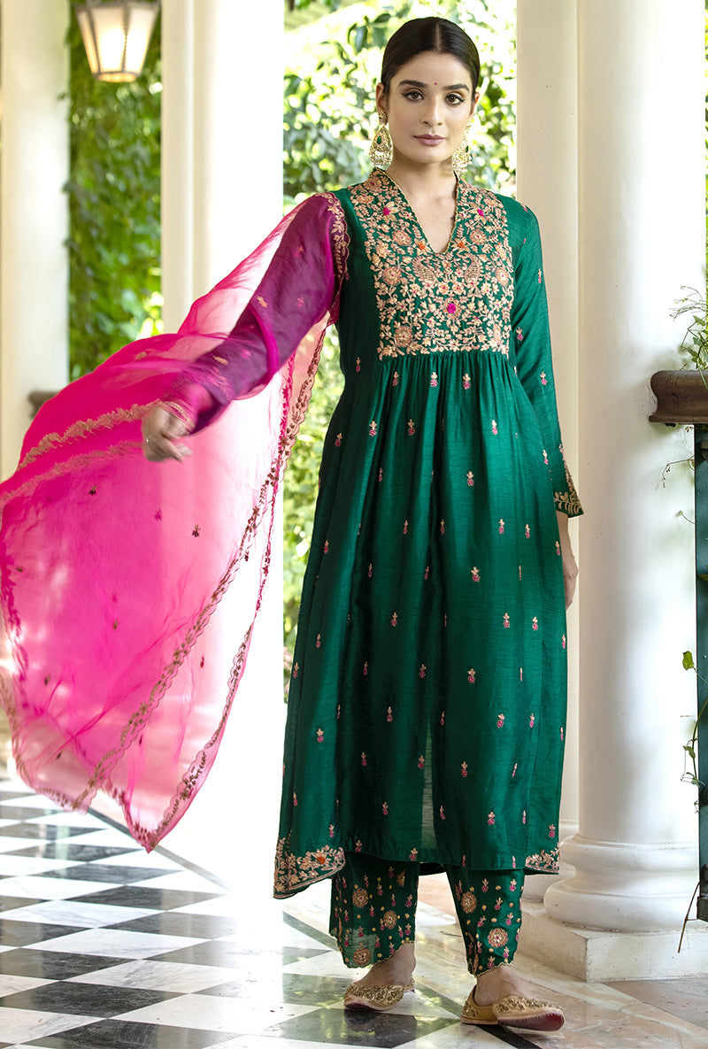 Green Kairi Buta Front Pleat Zeenat Kurta Set