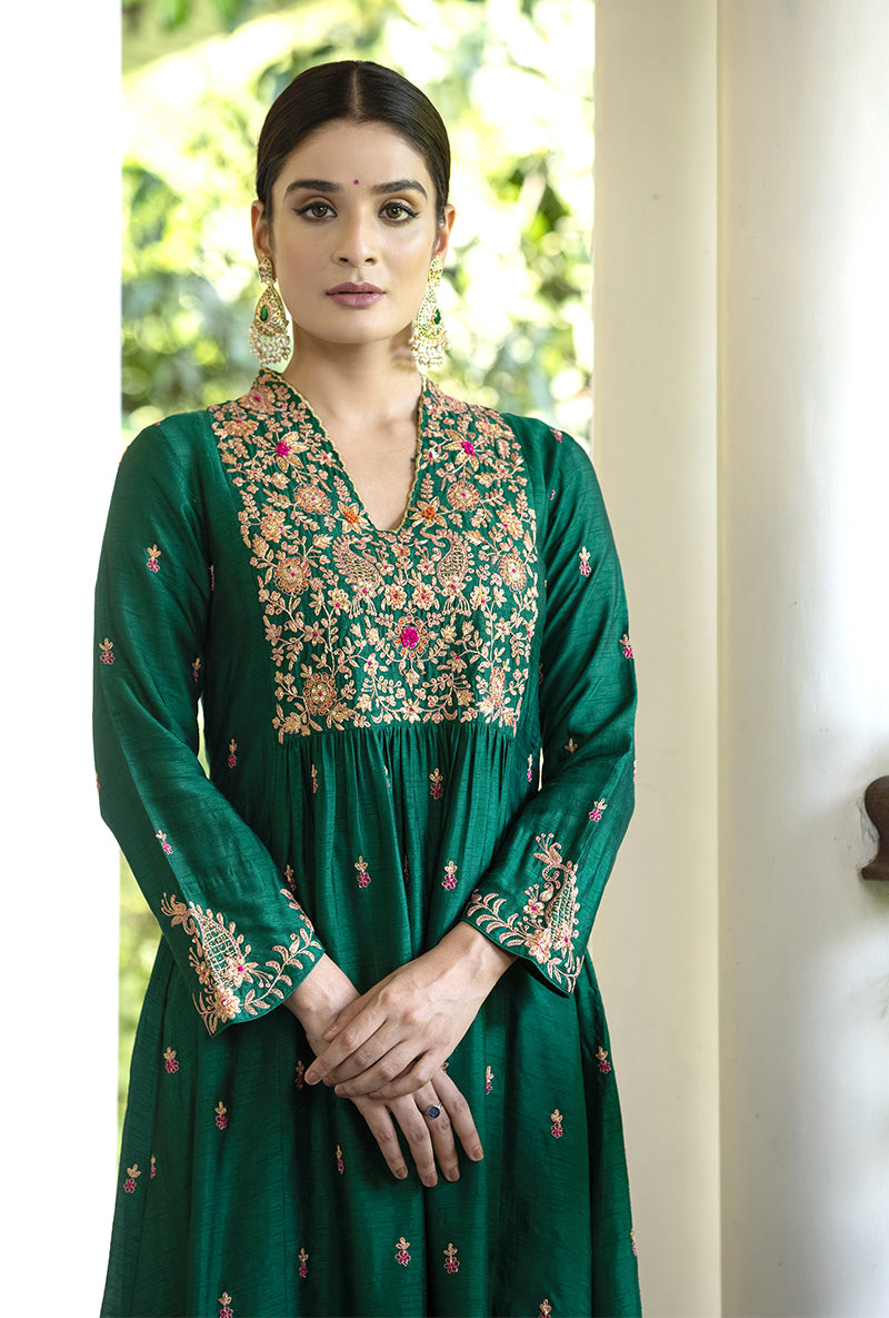 Green Kairi Buta Front Pleat Zeenat Kurta Set