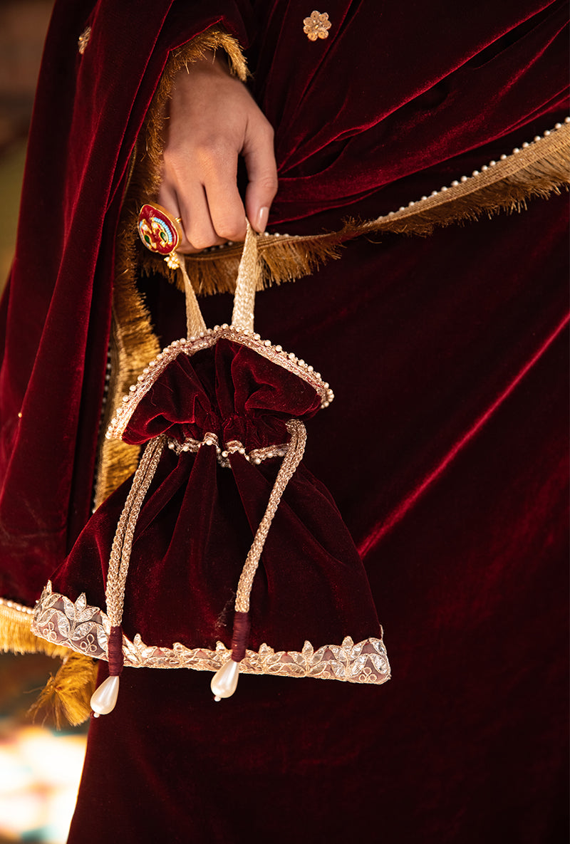 Maroon V Neck And Pocket Velvet Aarzoo Kurta Set