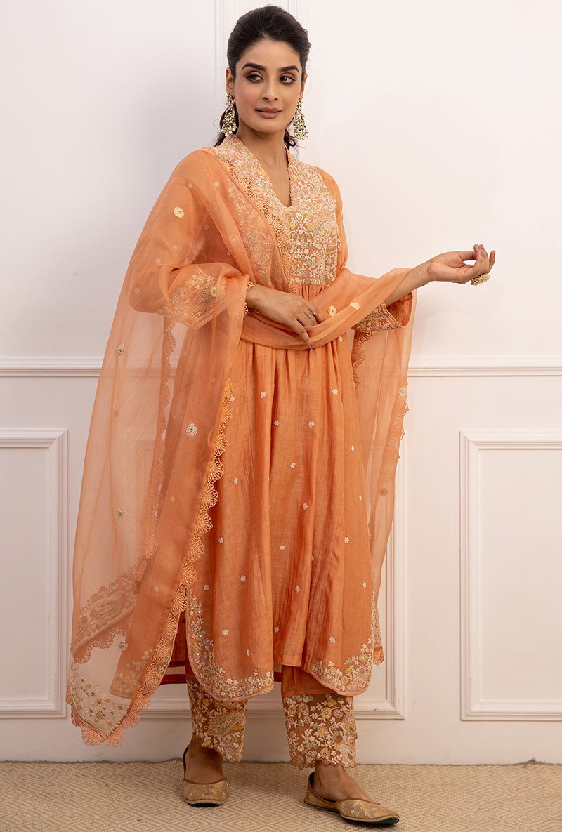 Peach Dori Paisley Aafreen Kurta Set
