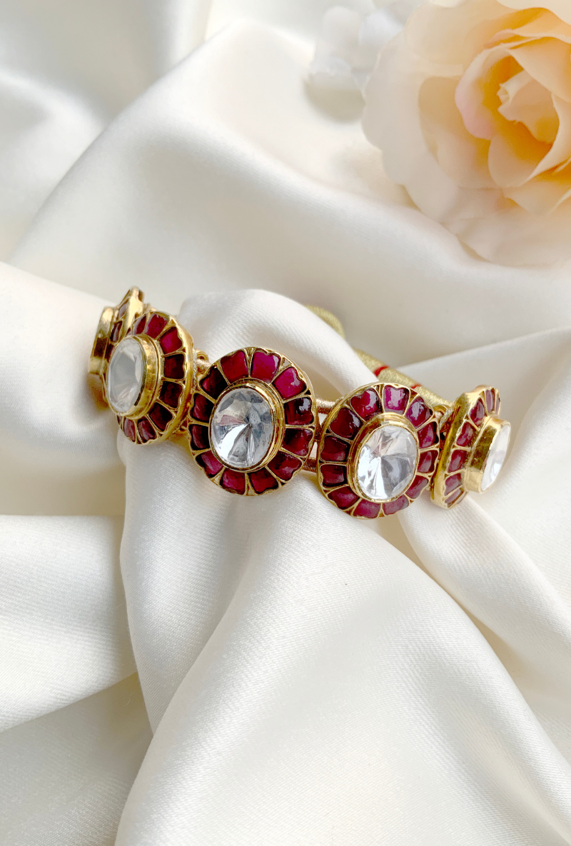 Gold Plated Silver Oval Polki With Red Utarai Border Chunk Poronchi