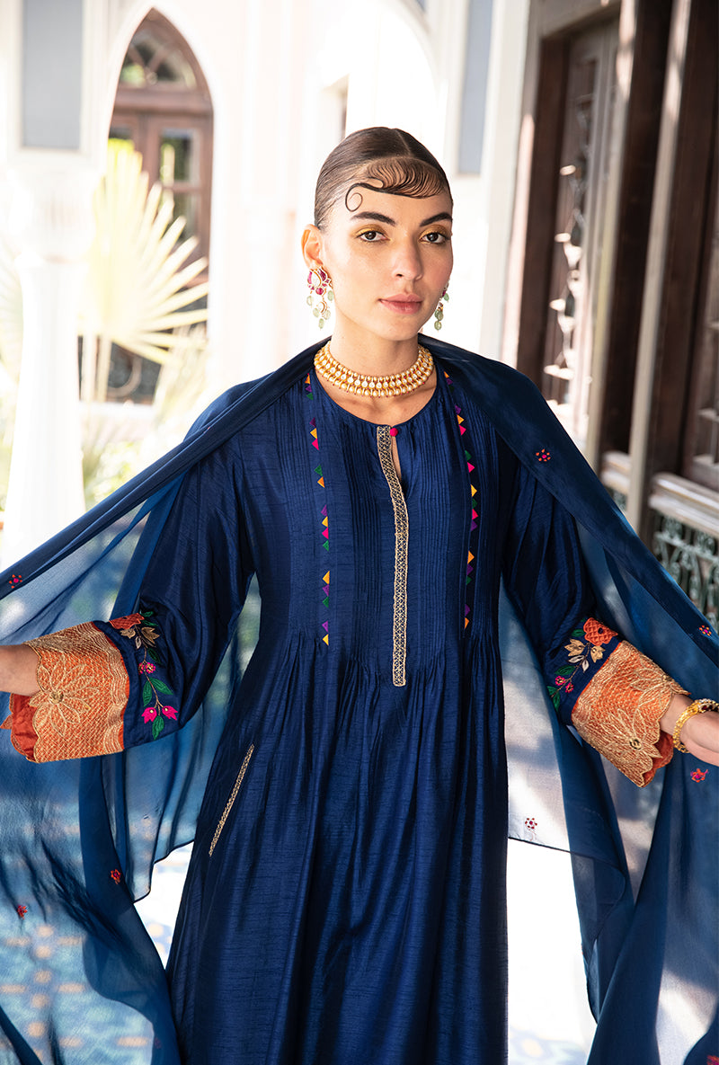 Blue Applique Lotus Sleeves Sunehri Kurta Set