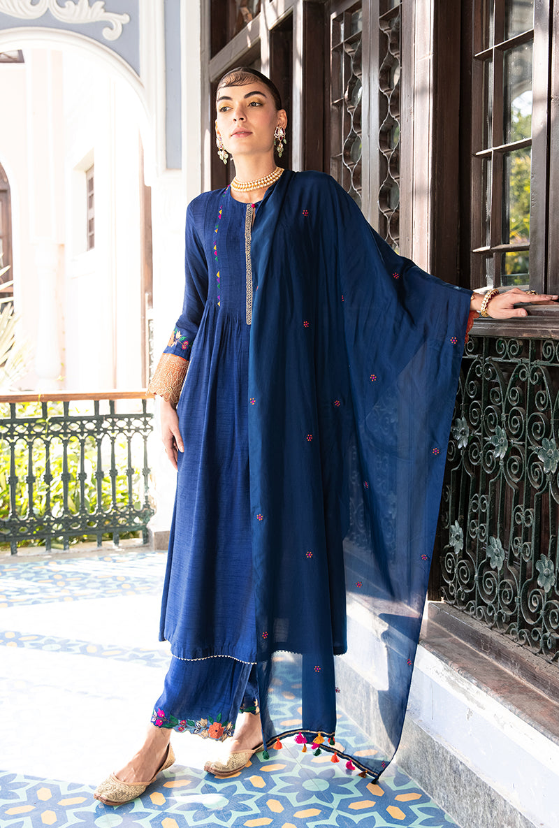 Blue Applique Lotus Sleeves Sunehri Kurta Set