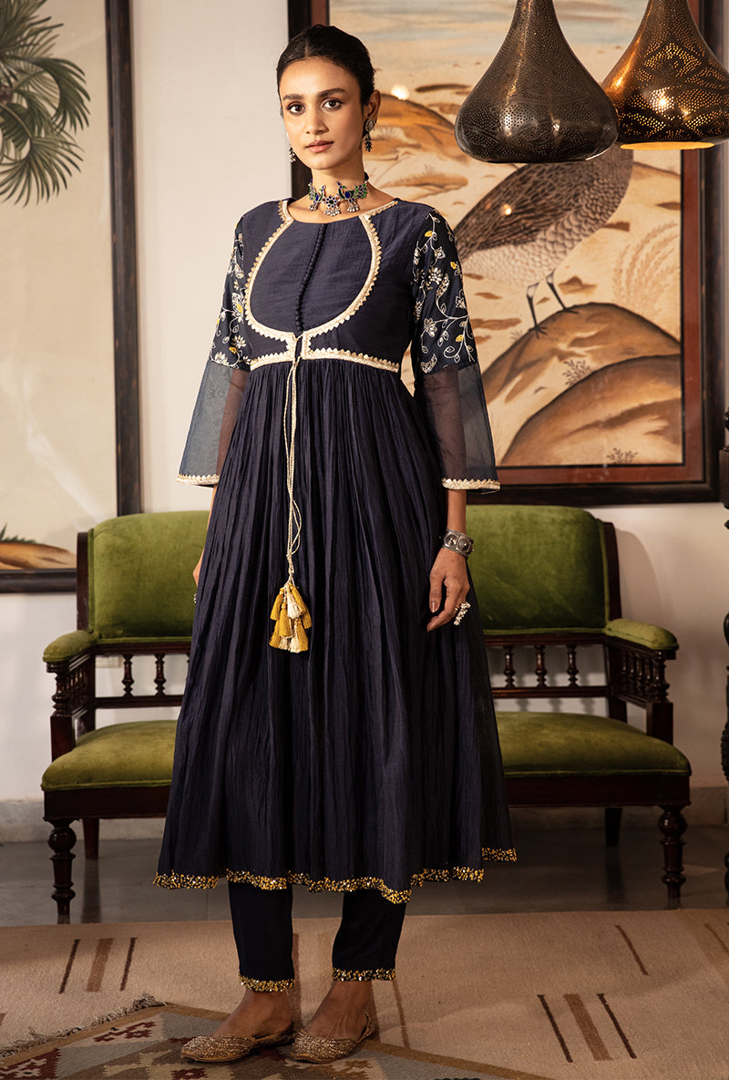 Blue Thread Work Kurta Set