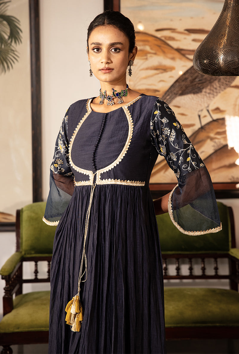 Blue Thread Work Kurta Set