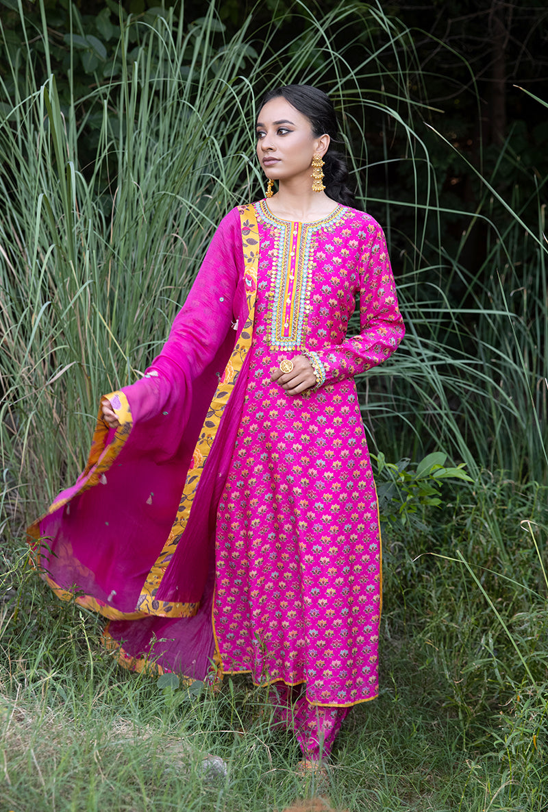 Pink Classic Neckline Amaaya Kurta Set