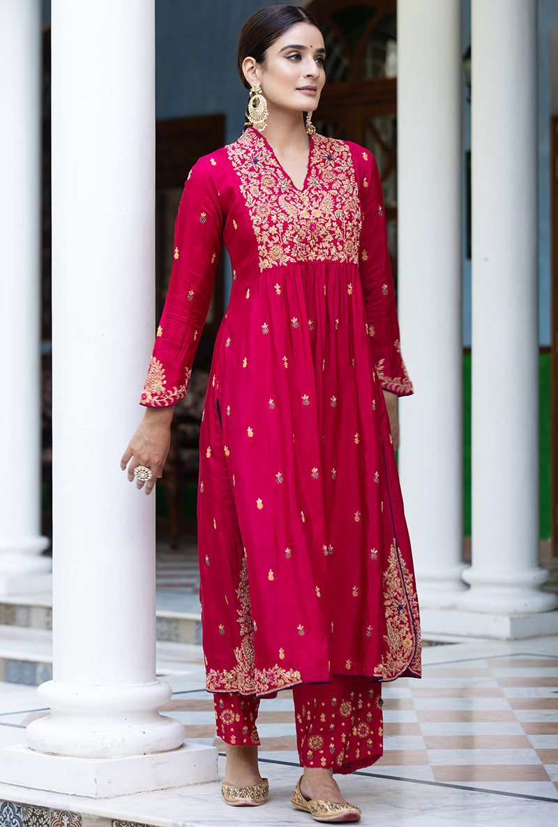 Pink Kairi Buta Front Pleat Zeenat Kurta Set