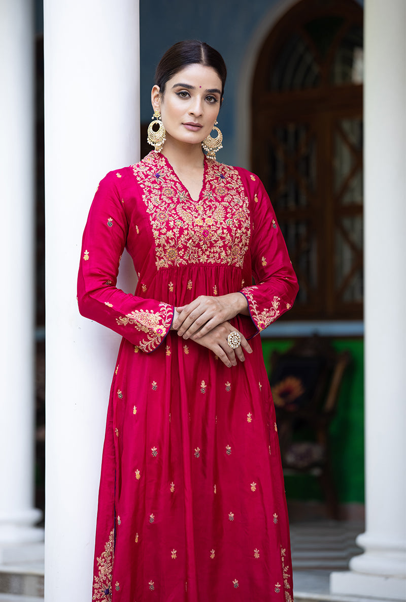 Pink Kairi Buta Front Pleat Zeenat Kurta Set